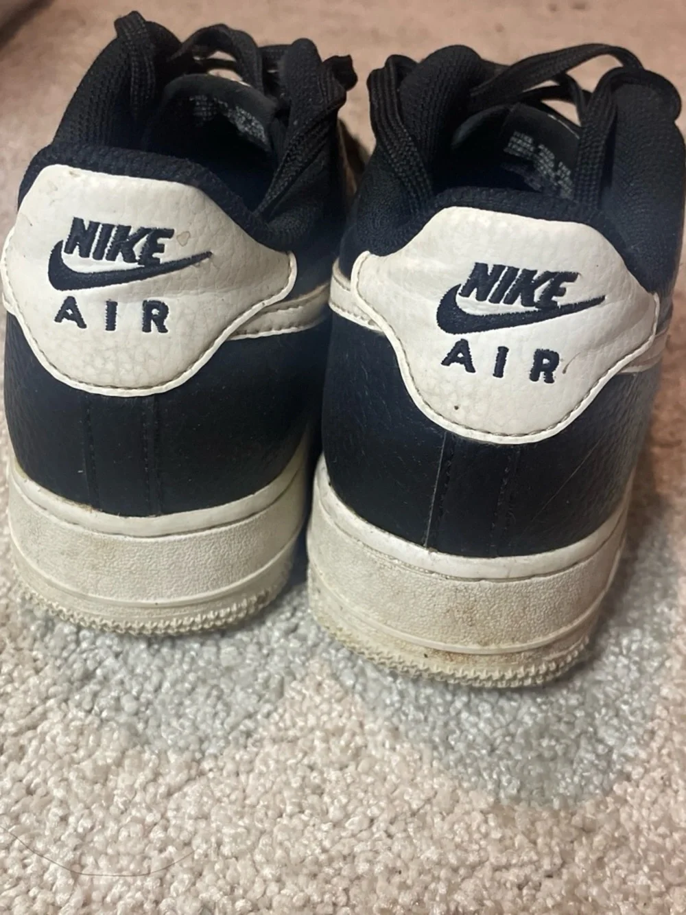 Nike black sneakers